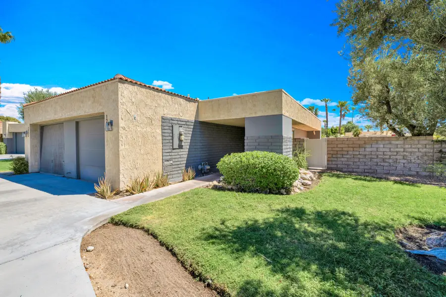 1282 Sunflower Circle N, Palm Springs, CA 92262 - #2