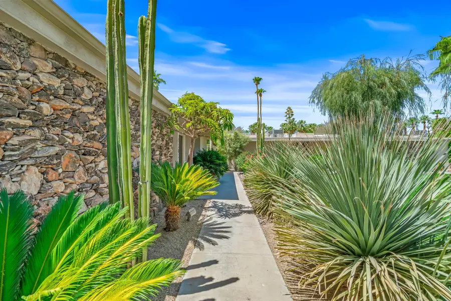 1207 Tamarisk West Street, Rancho Mirage, CA 92270 - #3