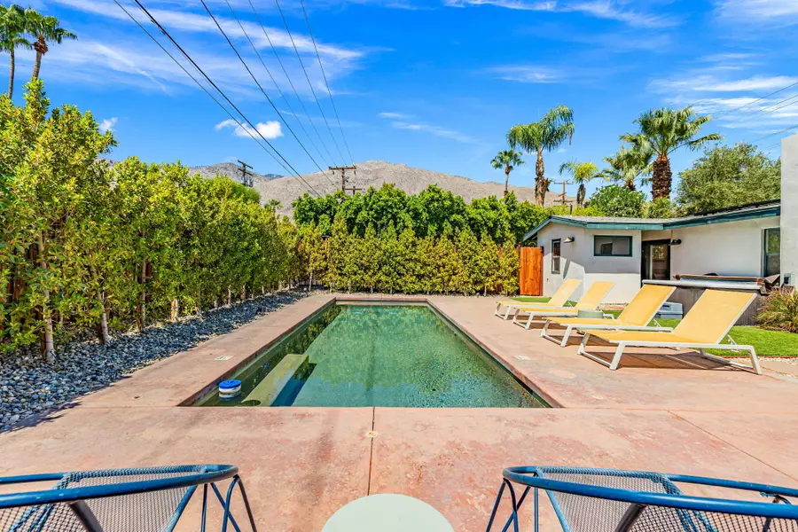 745 E Sunny Dunes Road, Palm Springs, CA 92264 - #3