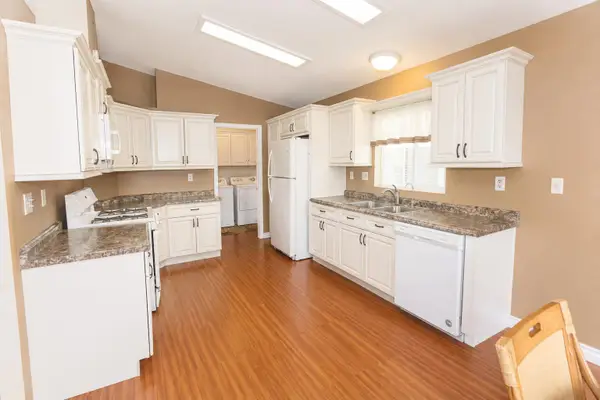 14777 Palm Drive #102, Desert Hot Springs, CA 92240