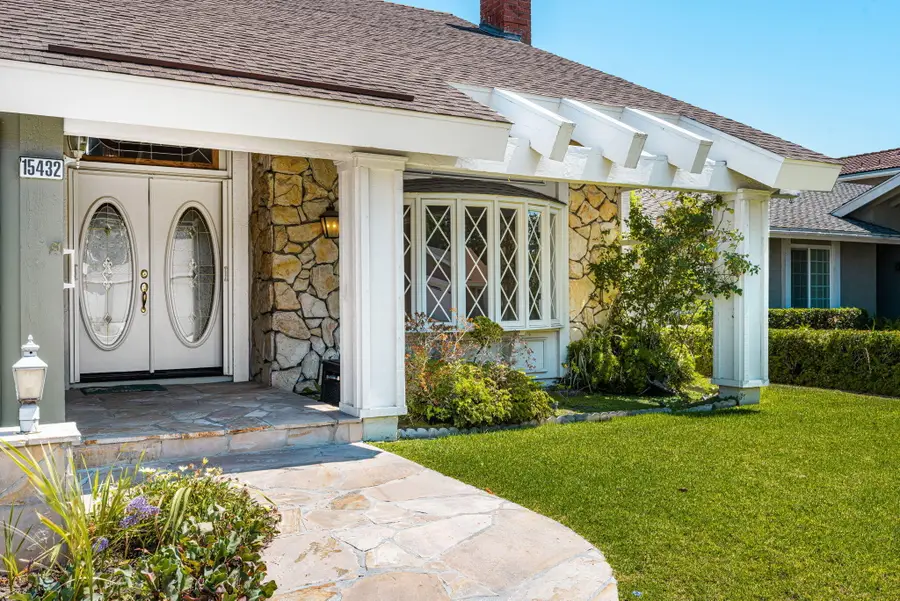 15432 Cherbourg Avenue, Irvine, CA 92604 - #2