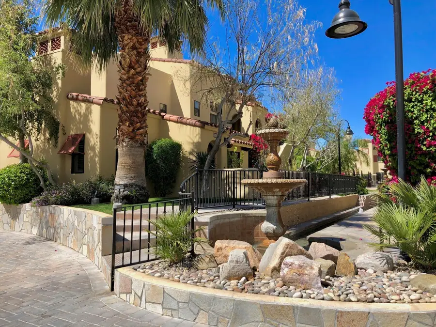 230 Villorrio Drive E, Palm Springs, CA 92262 - #3