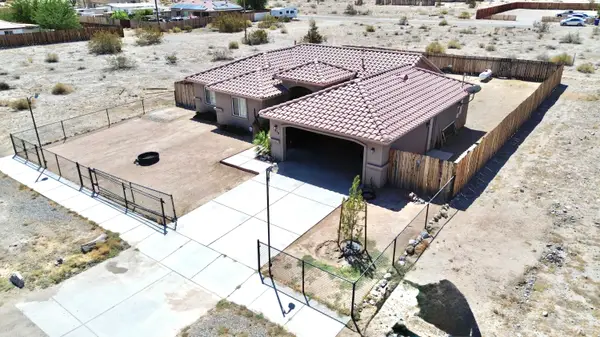 1519 Black Sea Avenue, Thermal, CA 92274