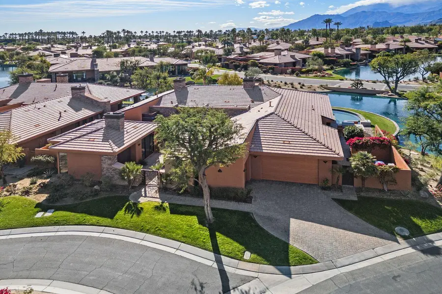 50220 Via Puente, La Quinta, CA 92253 - #2