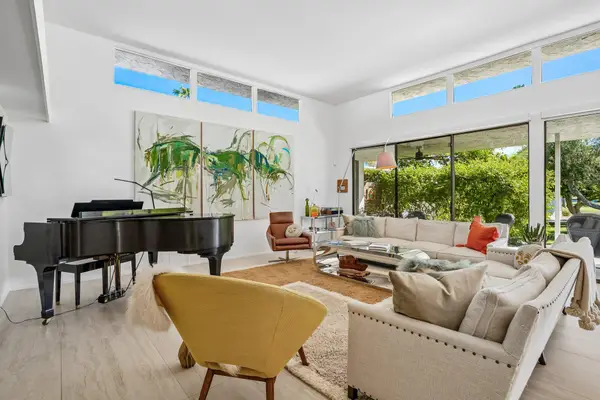 2320 Paseo Del Rey, Palm Springs, CA 92264