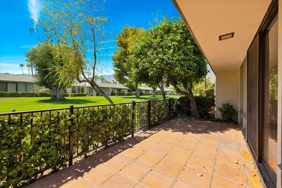 1957 Grand Bahama Drive E, Palm Springs, CA 92264 - #2
