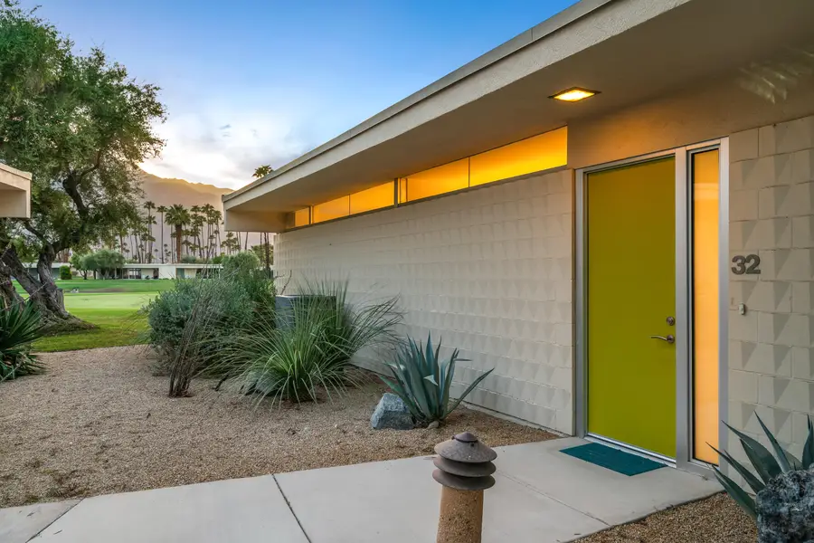 32 Lakeview Circle, Palm Springs, CA 92264 - #3