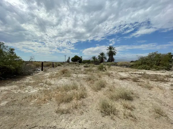 86741 Wallace Rd Road, Thermal, CA 92274
