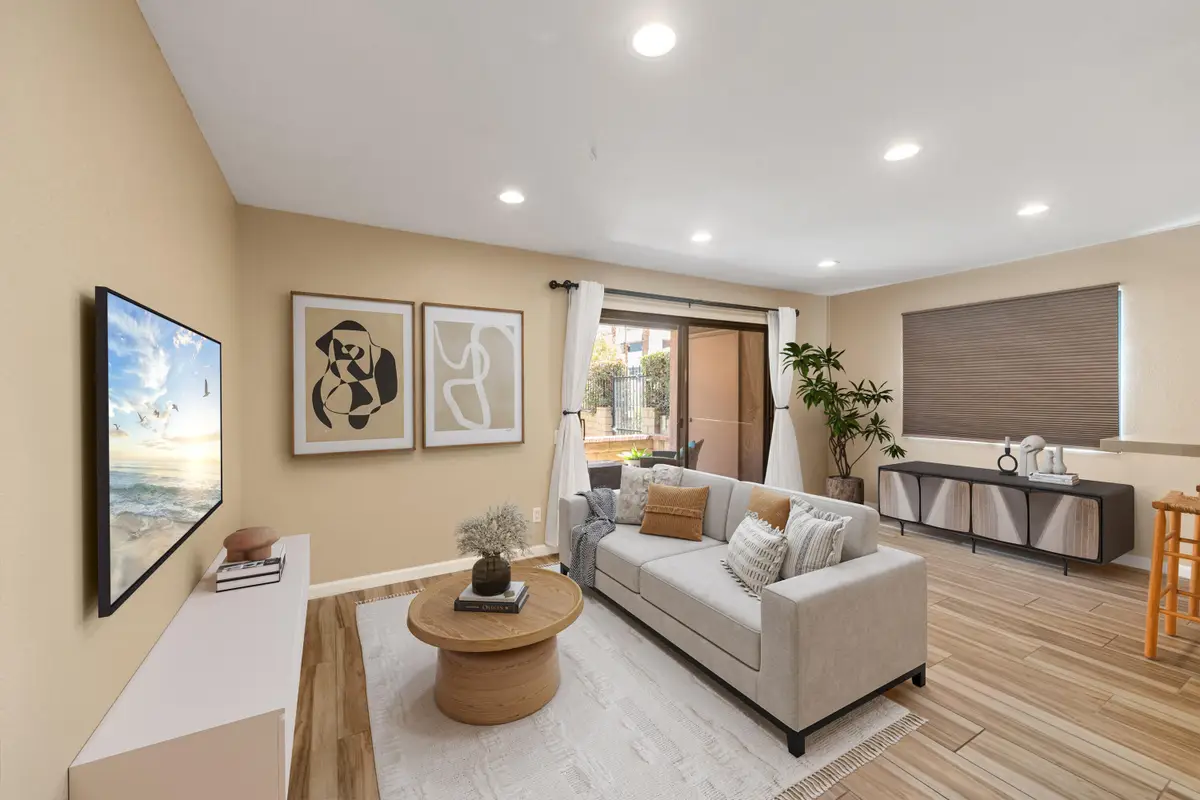 291 E Mel Avenue E #200, Palm Springs, CA 92262 - #1