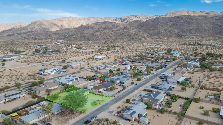 6637 Galleta Avenue, Twentynine Palms, CA 92277 - #2
