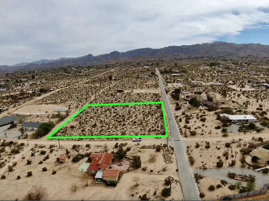 6925 Sunnyhill Road, Joshua Tree, CA 92252 - #2