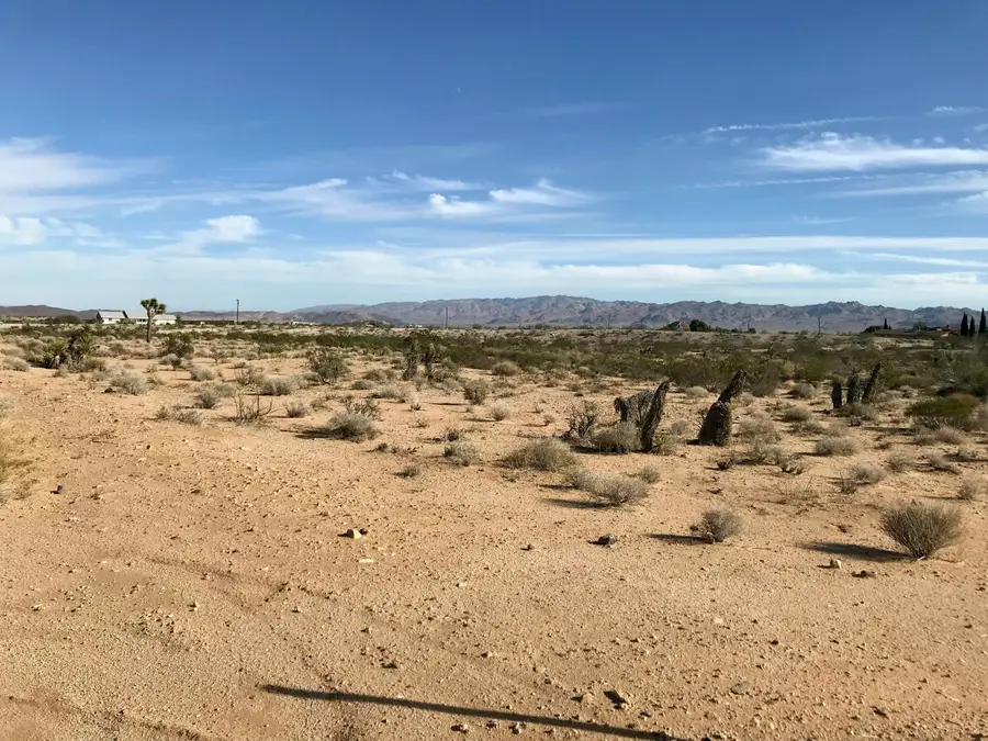 204 Avenida Del Sol, Joshua Tree, CA 92252 - #3