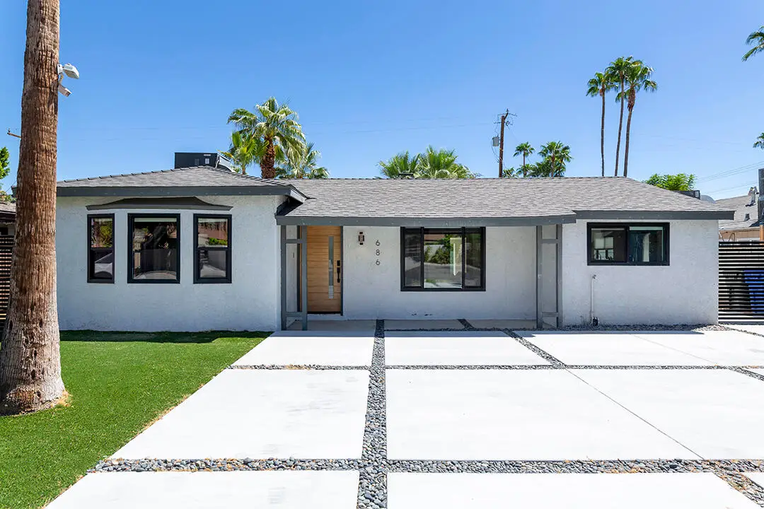 686 S Camino Real, Palm Springs, CA 92264 - #1