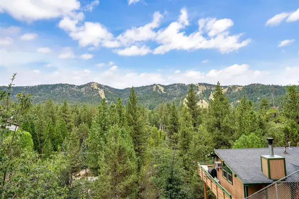 865 Menlo Drive, Big Bear Lake, CA 92315