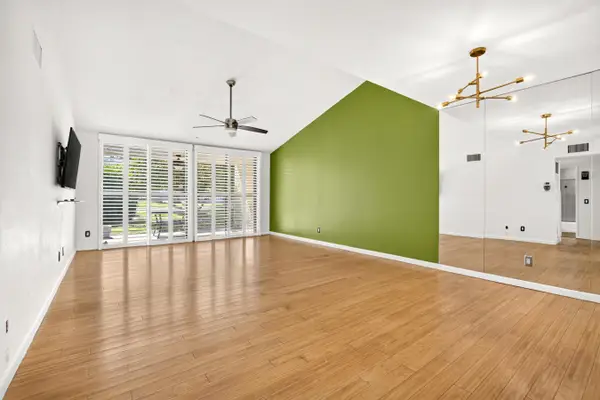1117 S La Verne Way, Palm Springs, CA 92264