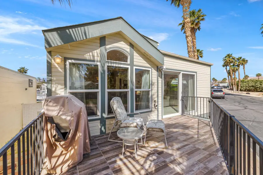 74711 Dillon Road #6, Desert Hot Springs, CA 92241 - #2