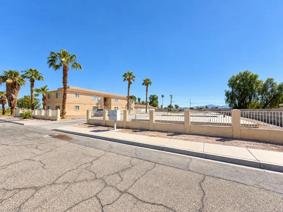 684 N 6th Street, Blythe, CA 92225 - #3