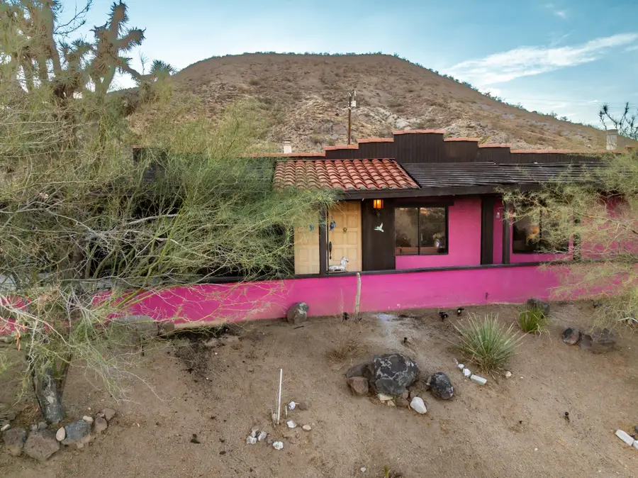 2476 Old Woman Springs Road, Yucca Valley, CA 92284 - #3