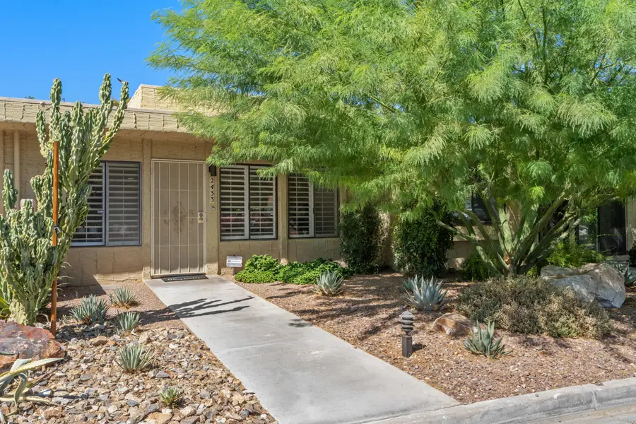 2433 Los Patos Drive, Palm Springs, CA 92264 - #2