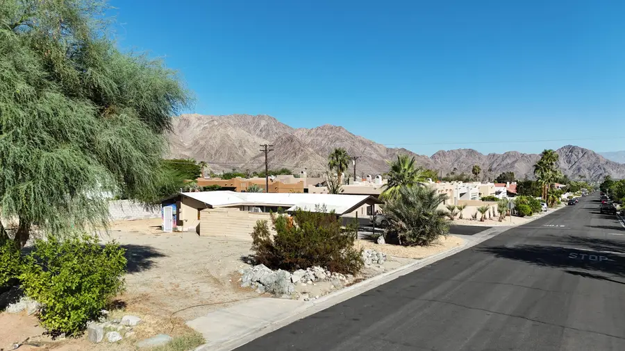 77643 Calle Temecula, La Quinta, CA 92253 - #2