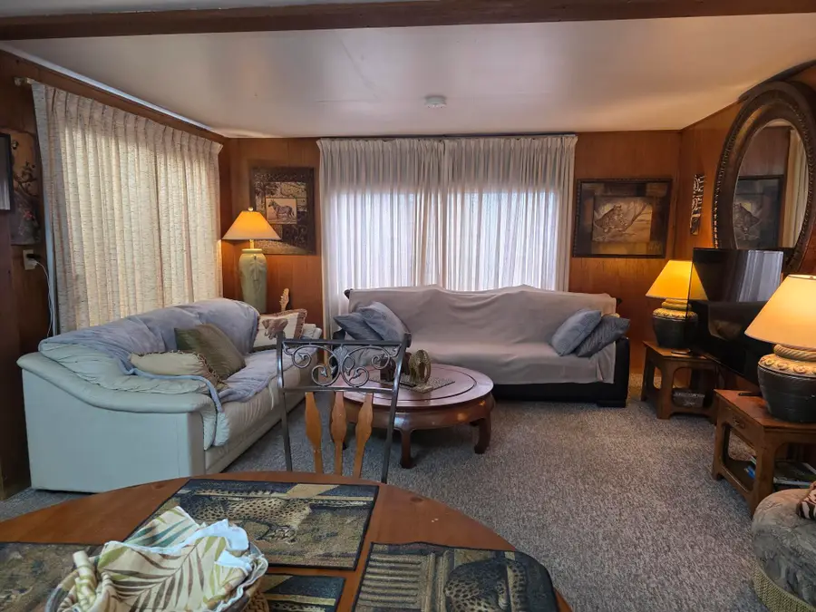 9548 Avenue E, Bombay Beach, CA 92257 - #2