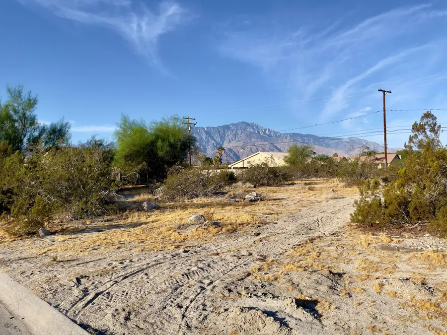 2 Avenida Monteflora, Desert Hot Springs, CA 92240 - #3