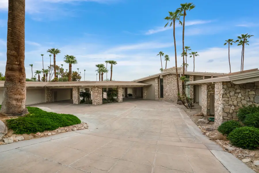 925 W Coronado Avenue, Palm Springs, CA 92262 - #3