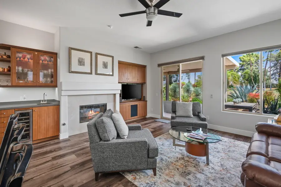 105 N Kavenish Drive, Rancho Mirage, CA 92270 - #2