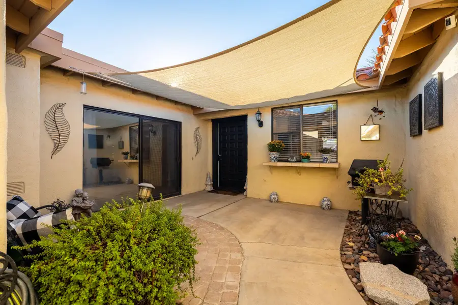 303 Villena Way, Palm Desert, CA 92260 - #2