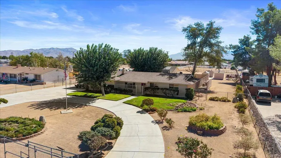 14151 Hopi Road, Apple Valley, CA 92307 - #2