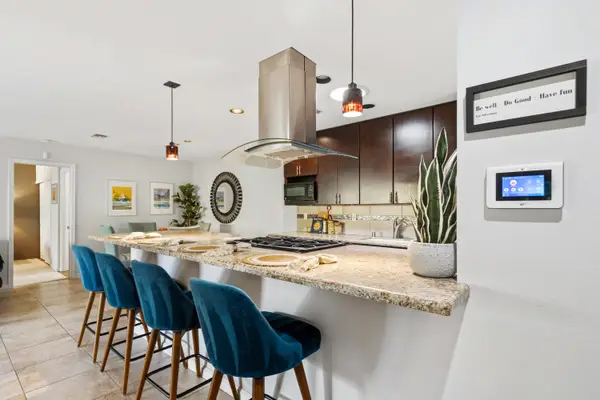 1103 E Alejo Road, Palm Springs, CA 92262