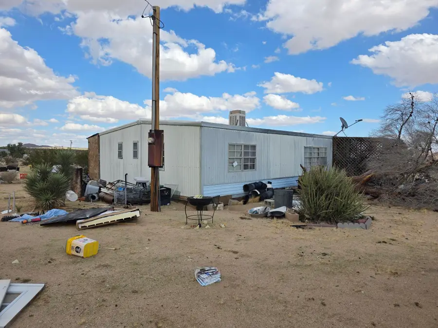4180 Tamarisk Lane, Joshua Tree, CA 92252 - #3