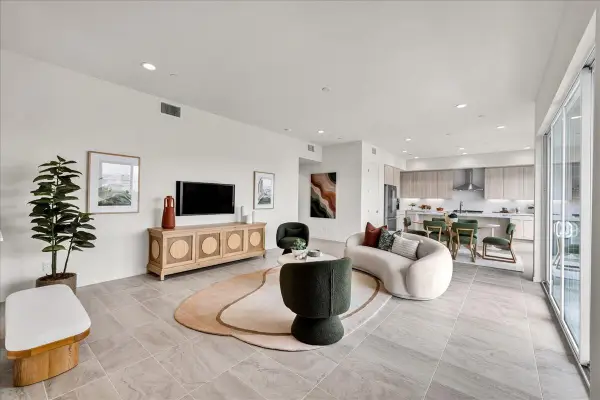 714 Obsidian Loop E, Palm Springs, CA 92264