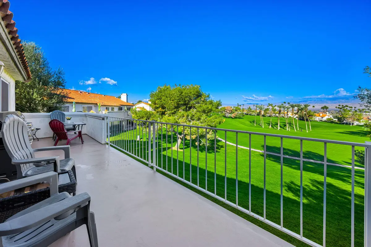 320 Vista Royale Drive, Palm Desert, CA 92211 - #1