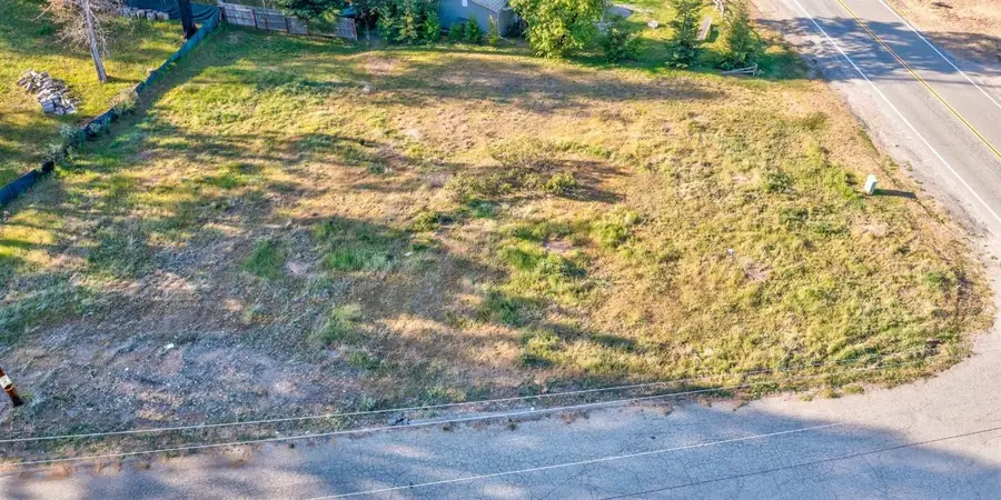 52830 Pine Drive, Oakhurst, CA 93644 - Image #2