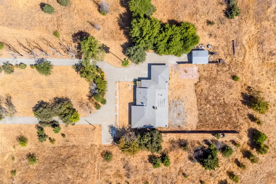 4666 N Zediker Avenue, Sanger, CA 93657 - Image #2