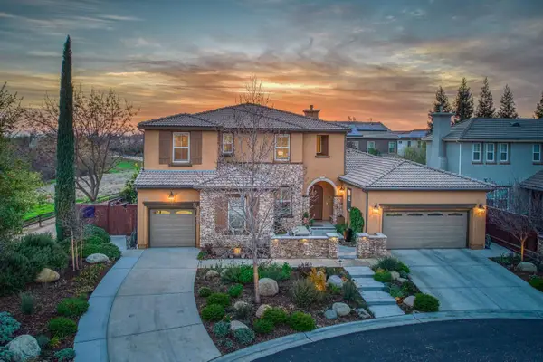 4199 N Quail Xing, Clovis, CA 93619