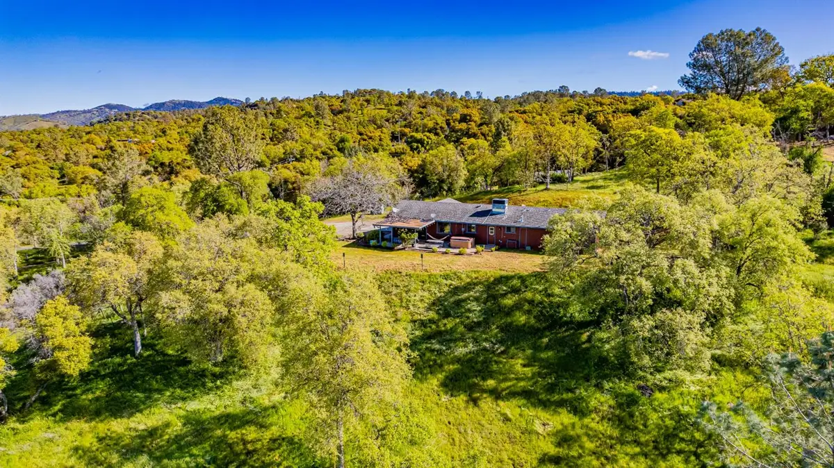 33067 Blue Vista Court, Coarsegold, CA 93614 - Image #1