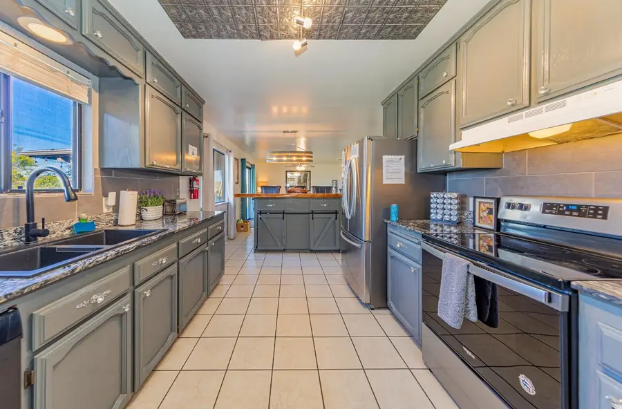 33067 Blue Vista Court, Coarsegold, CA 93614 - Image #2