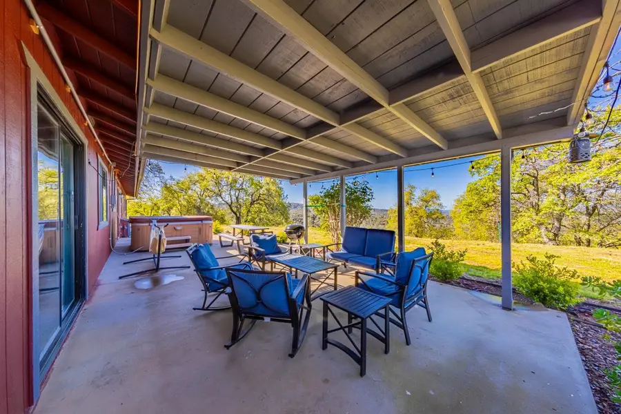 33067 Blue Vista Court, Coarsegold, CA 93614 - Image #3