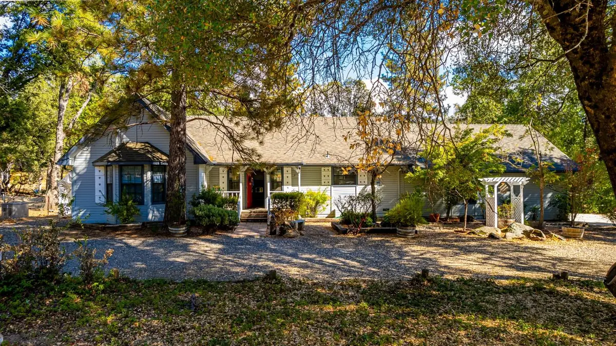 51192 Bon Veu Dr, Oakhurst, CA 93644 - Image #1