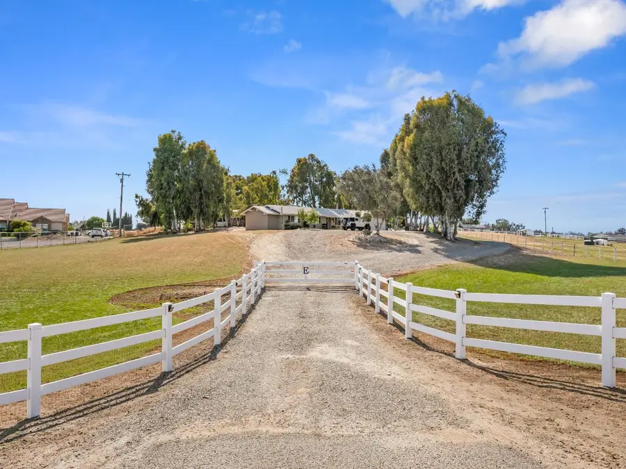 17324 Bonita Road, Madera, CA 93636 - Image #2
