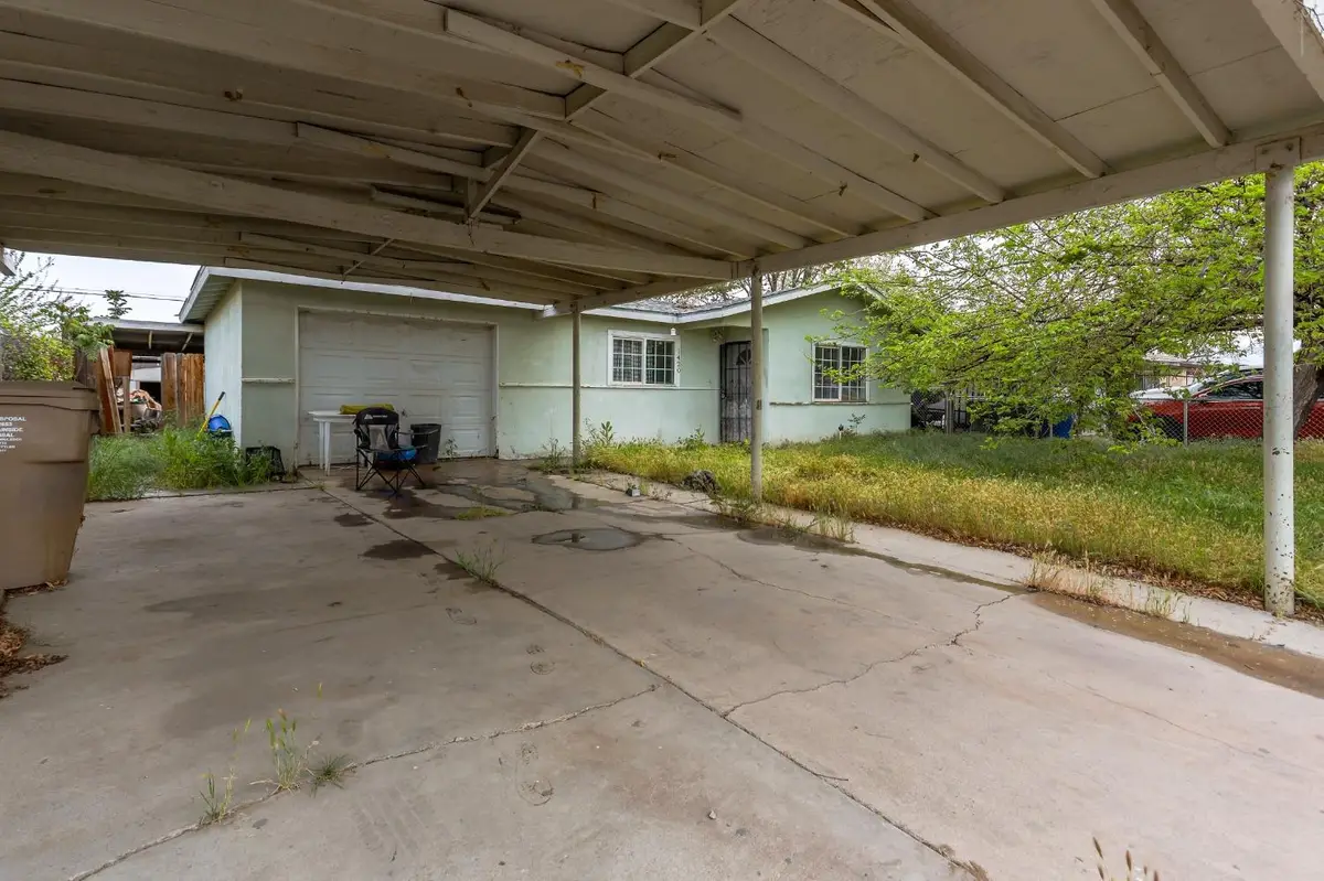 1420 Reese Avenue, Bakersfield, CA 93307 - Image #1