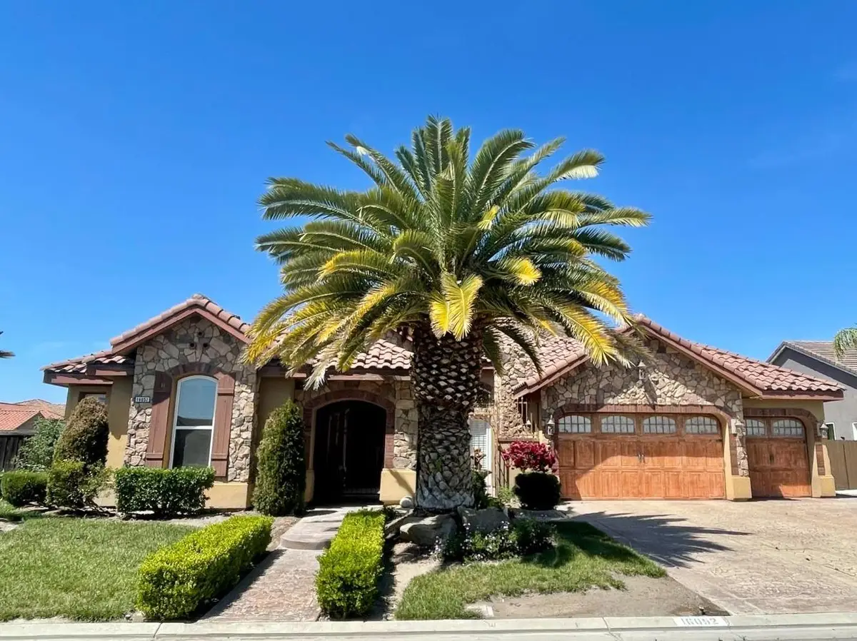 16052 W Middleton Avenue, Kerman, CA 93630 - Image #1