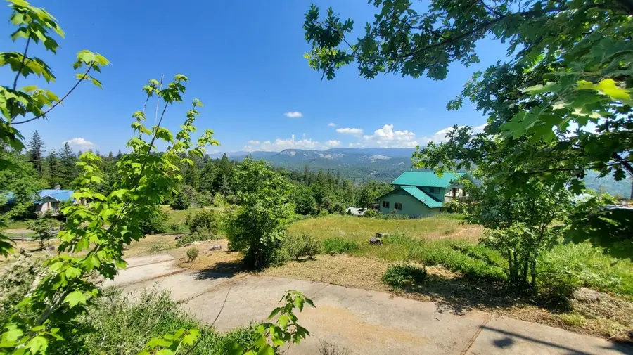 52861 Cedar Drive, Oakhurst, CA 93644 - Image #2