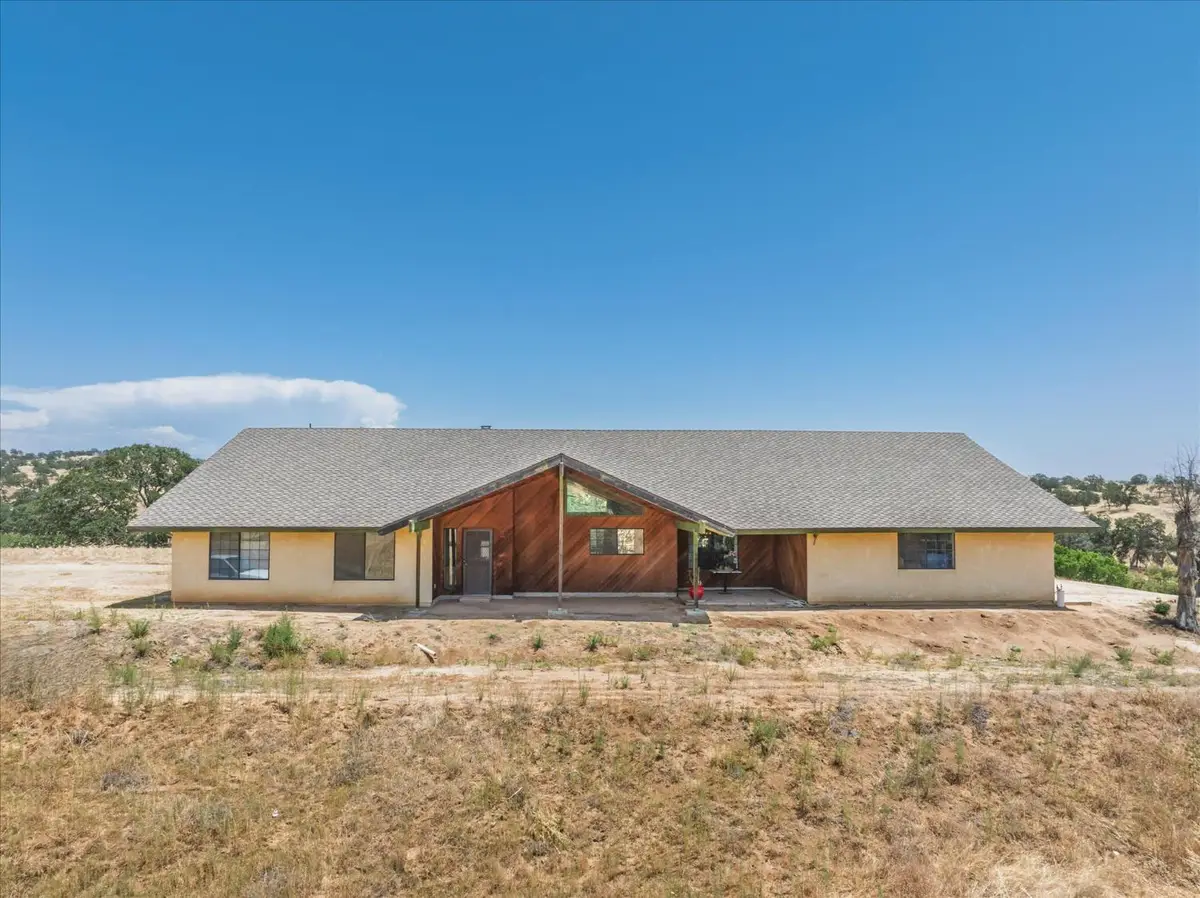 26667 Road 407, Raymond, CA 93653 - Image #1