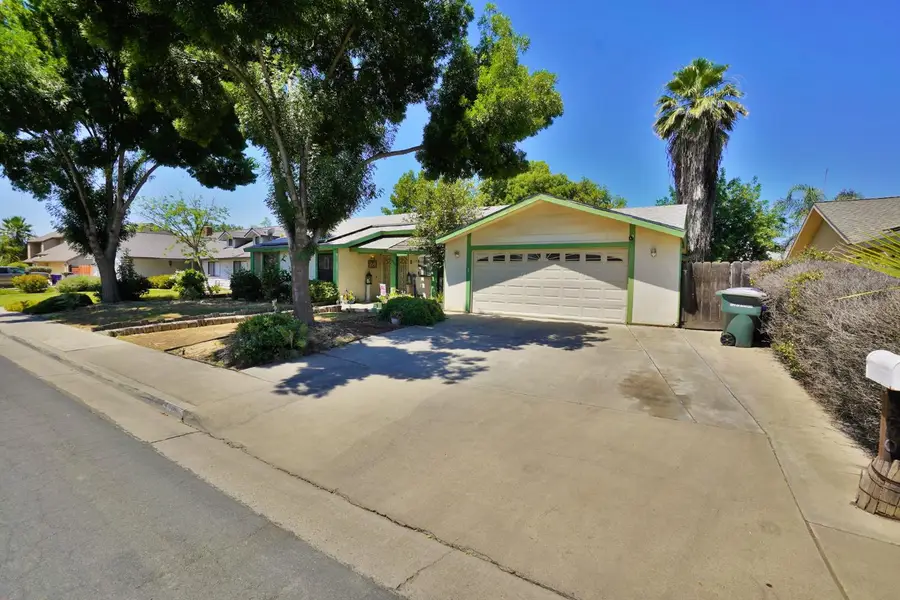 1200 Oxford Way, Hanford, CA 93230 - Image #3