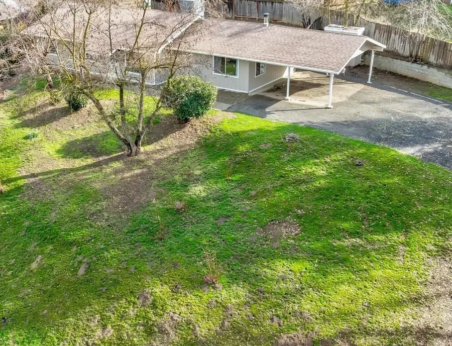 40885 Elliott Drive, Oakhurst, CA 93644 - Image #3