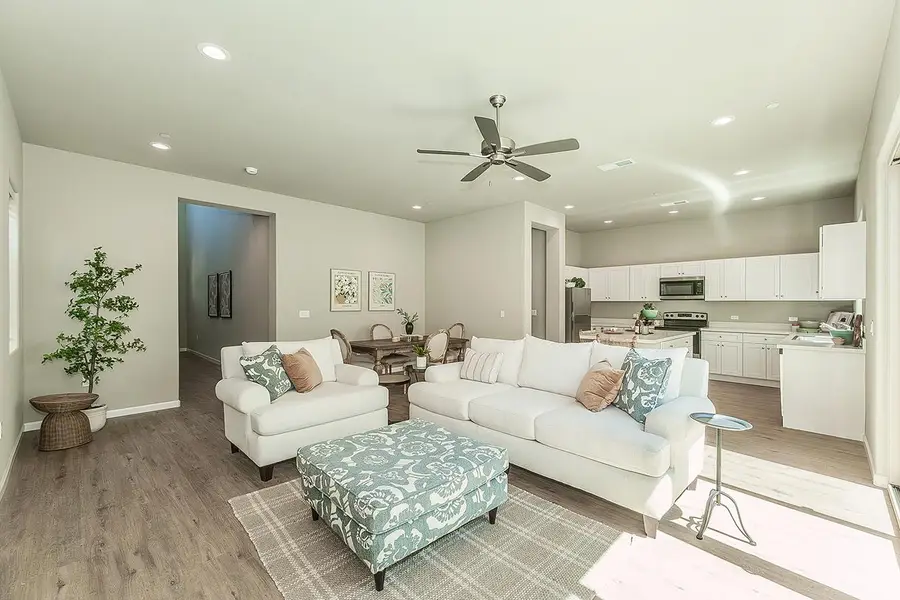 6008 E Sussex Way, Fresno, CA 93727 - Image #3