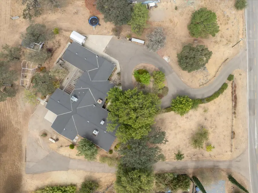 29280 Glacier Drive, Coarsegold, CA 93614 - #2